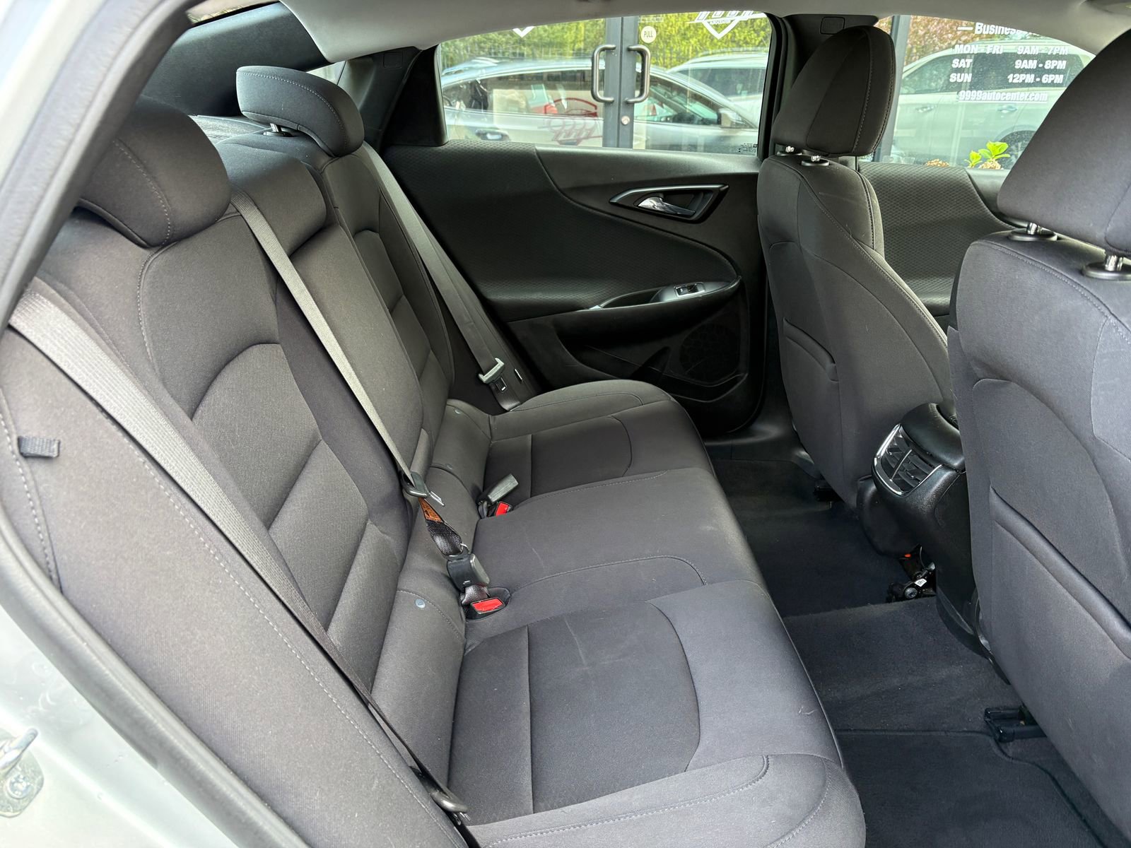 Used 2022 Chevrolet Malibu LT FWD image 19