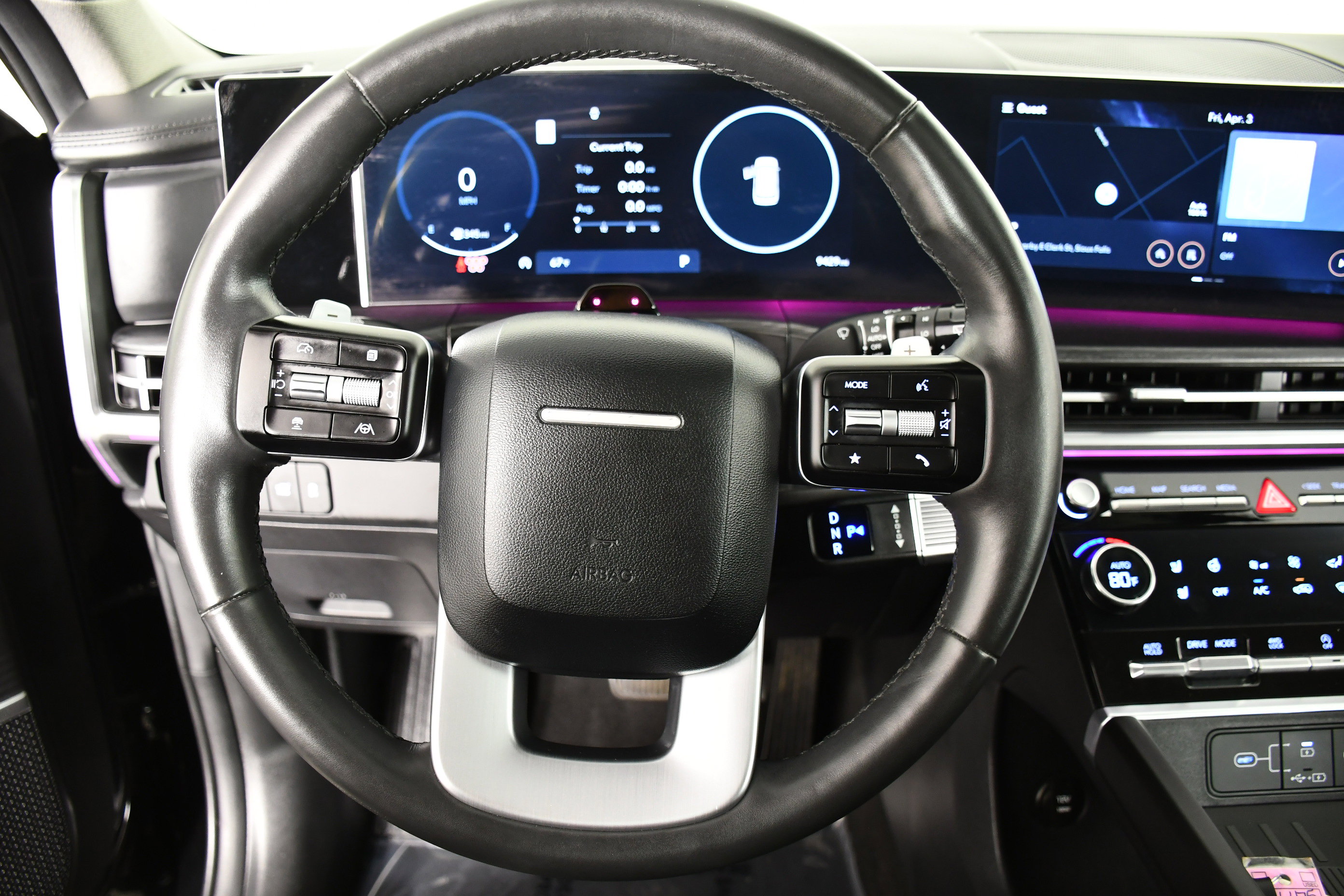 Used 2024 Hyundai Santa Fe Limited image 13