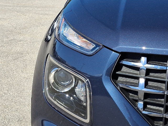 Certified 2026 Hyundai Venue SEL FWD image 9