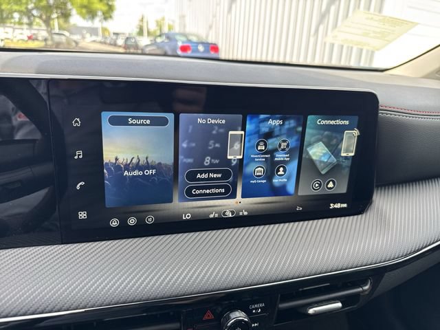 New 2026 Nissan Kicks SR FWD image 19