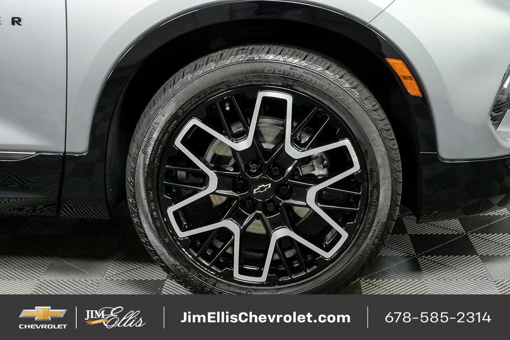 Used 2023 Chevrolet Blazer RS w/ Driver Confidence II Package image 40