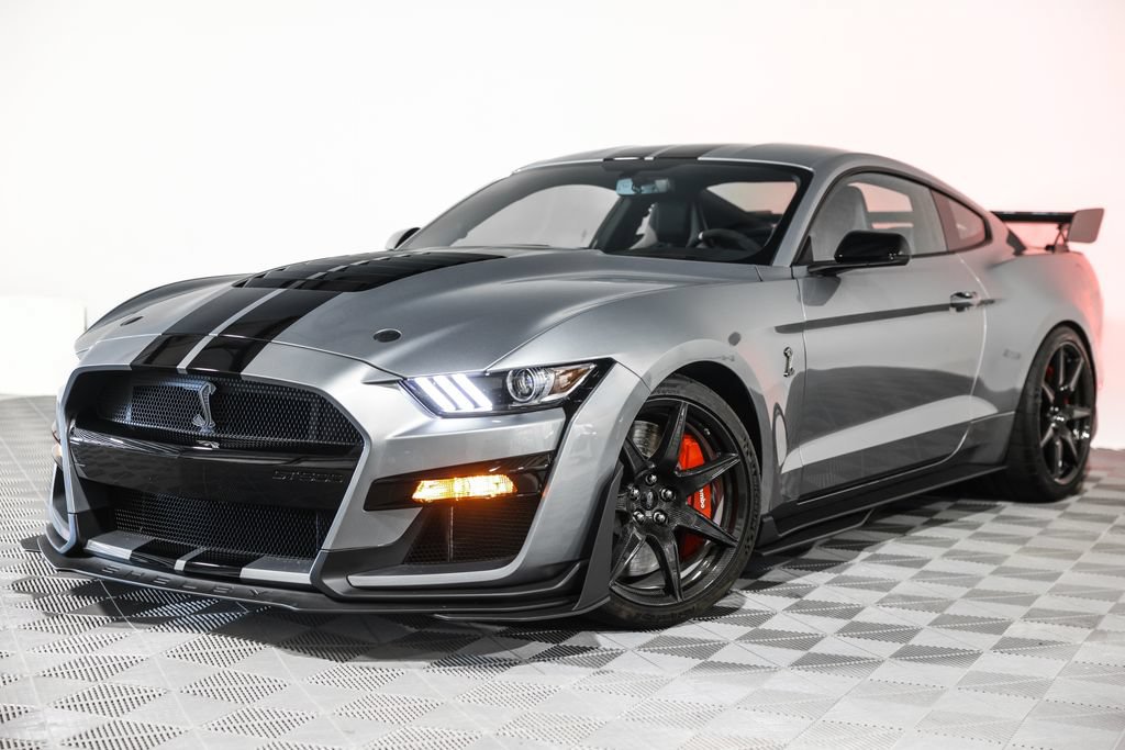 Used 2020 Ford Mustang Shelby GT500 w/ Carbon Fiber Track Pack