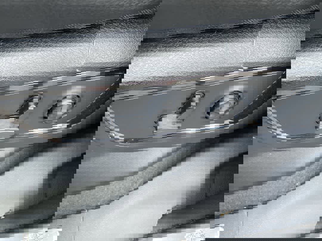 Used 2023 RAM 1500 Limited image 12