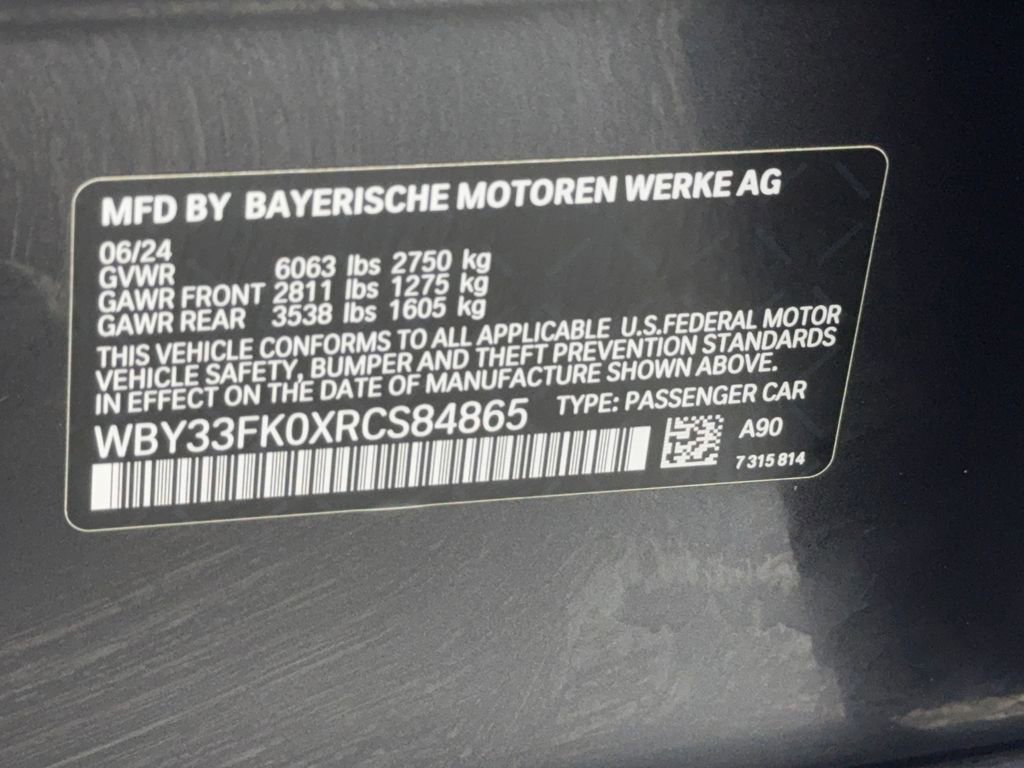 Used 2024 BMW i5 eDrive40i image 59