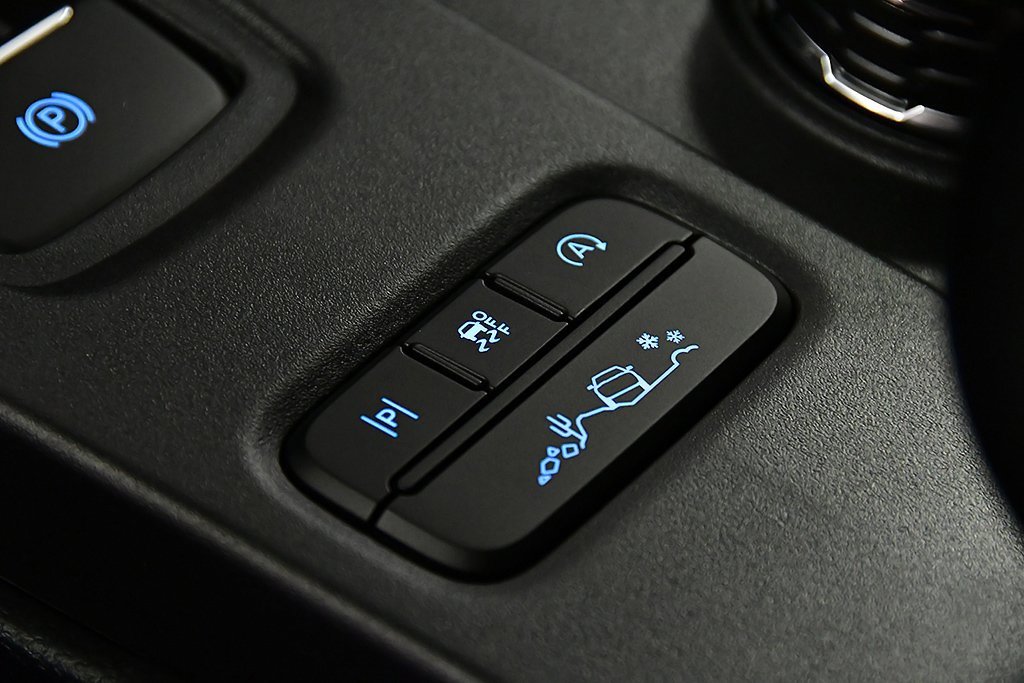 New 2025 Ford Ranger XLT w/ Equipment Group 301A High image 27