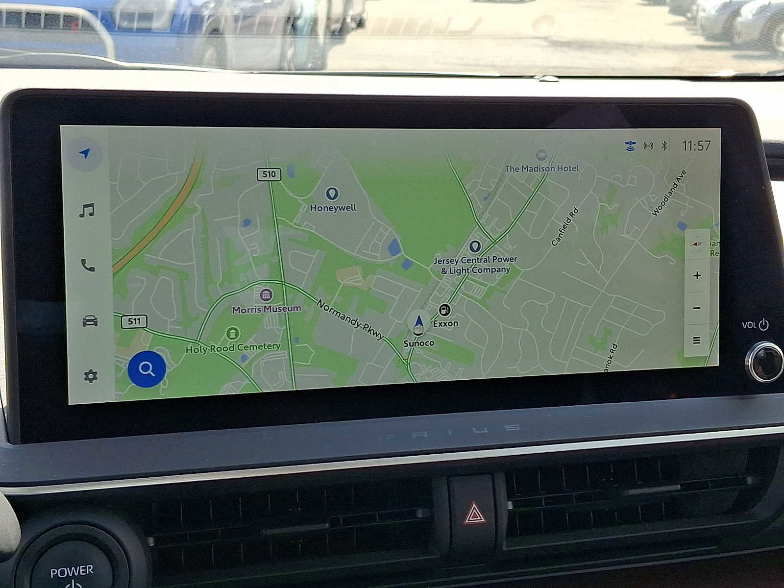 Used 2024 Toyota Prius Prime FWD image 19