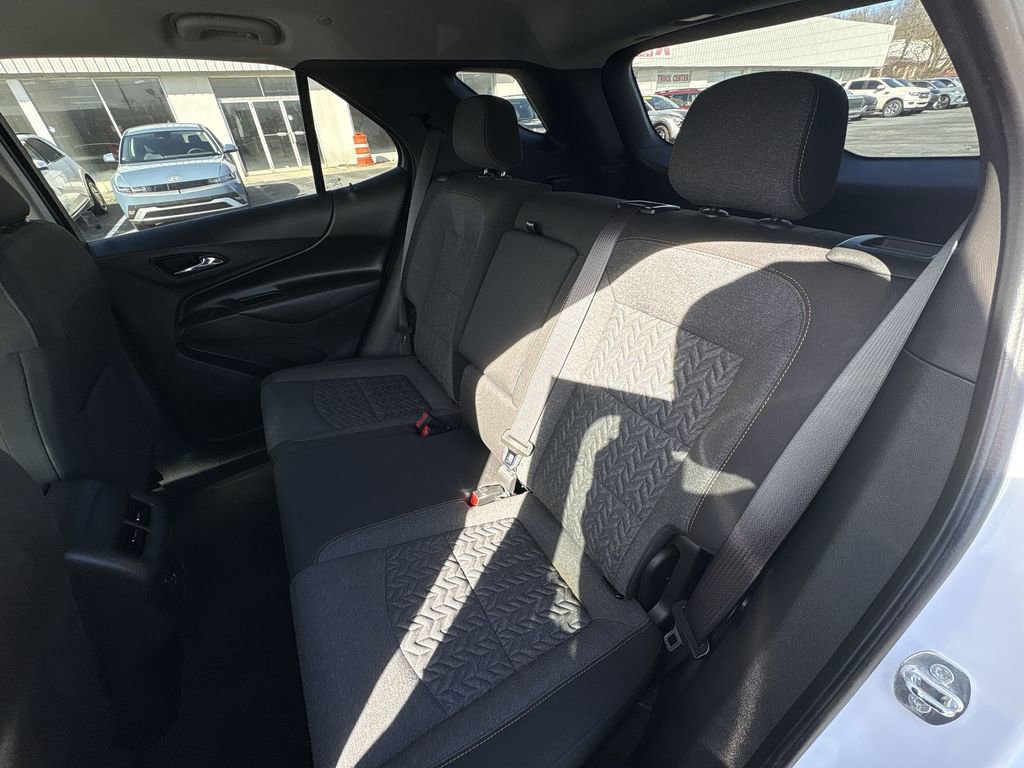 Used 2022 Chevrolet Equinox LT image 22