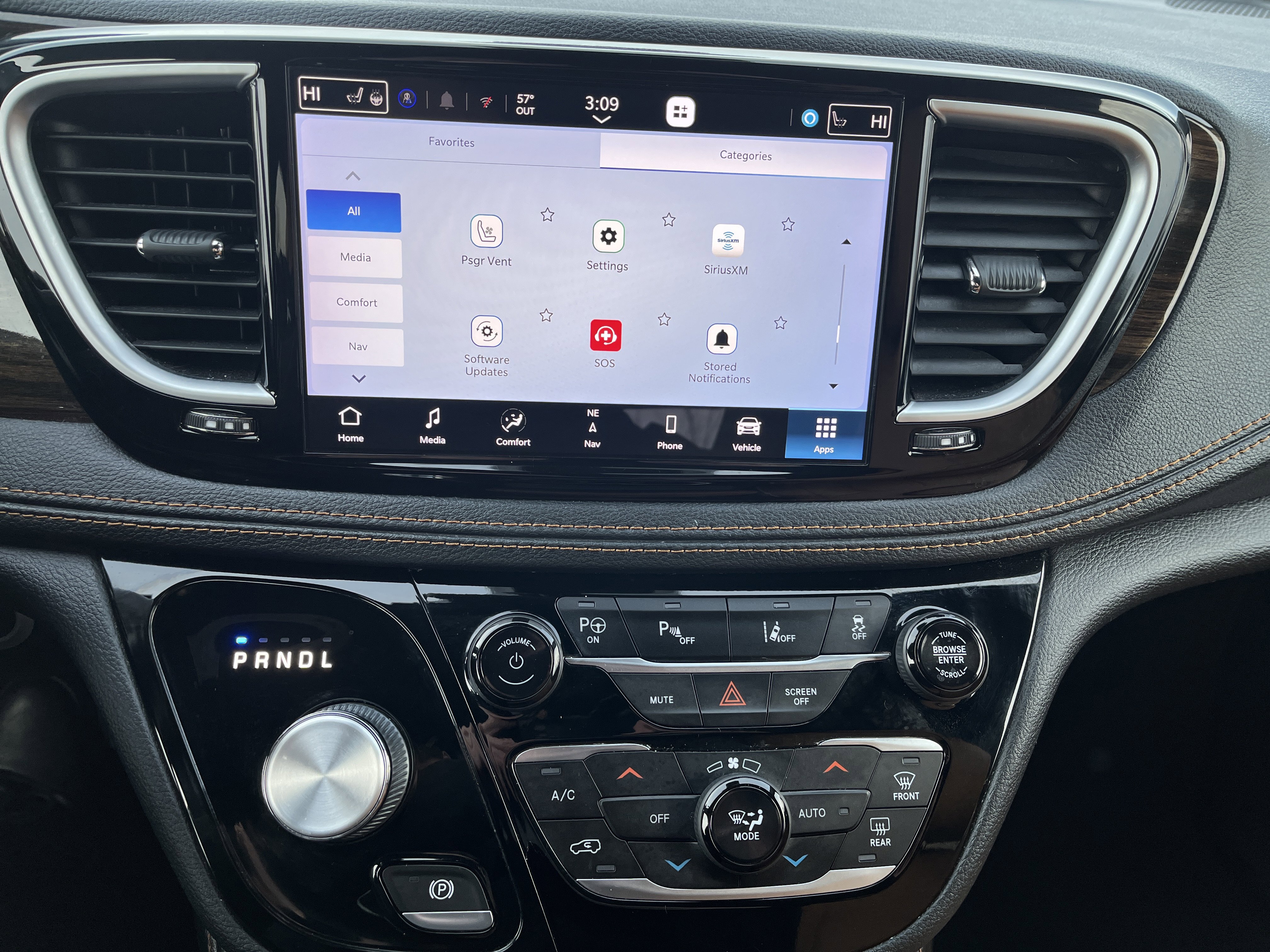 Used 2021 Chrysler Pacifica Pinnacle image 38