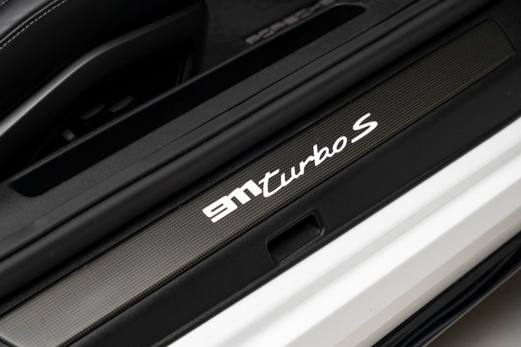 Used 2024 Porsche 911 Turbo S image 44