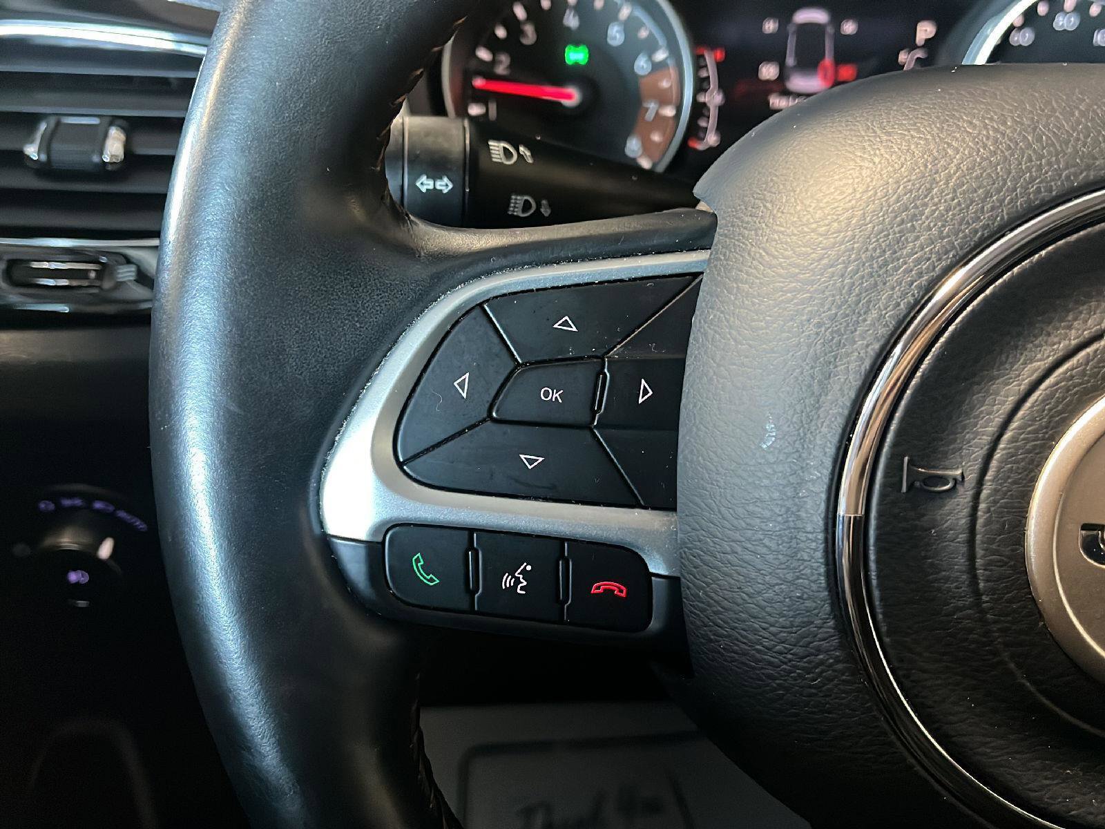 Used 2019 Jeep Compass Limited image 16