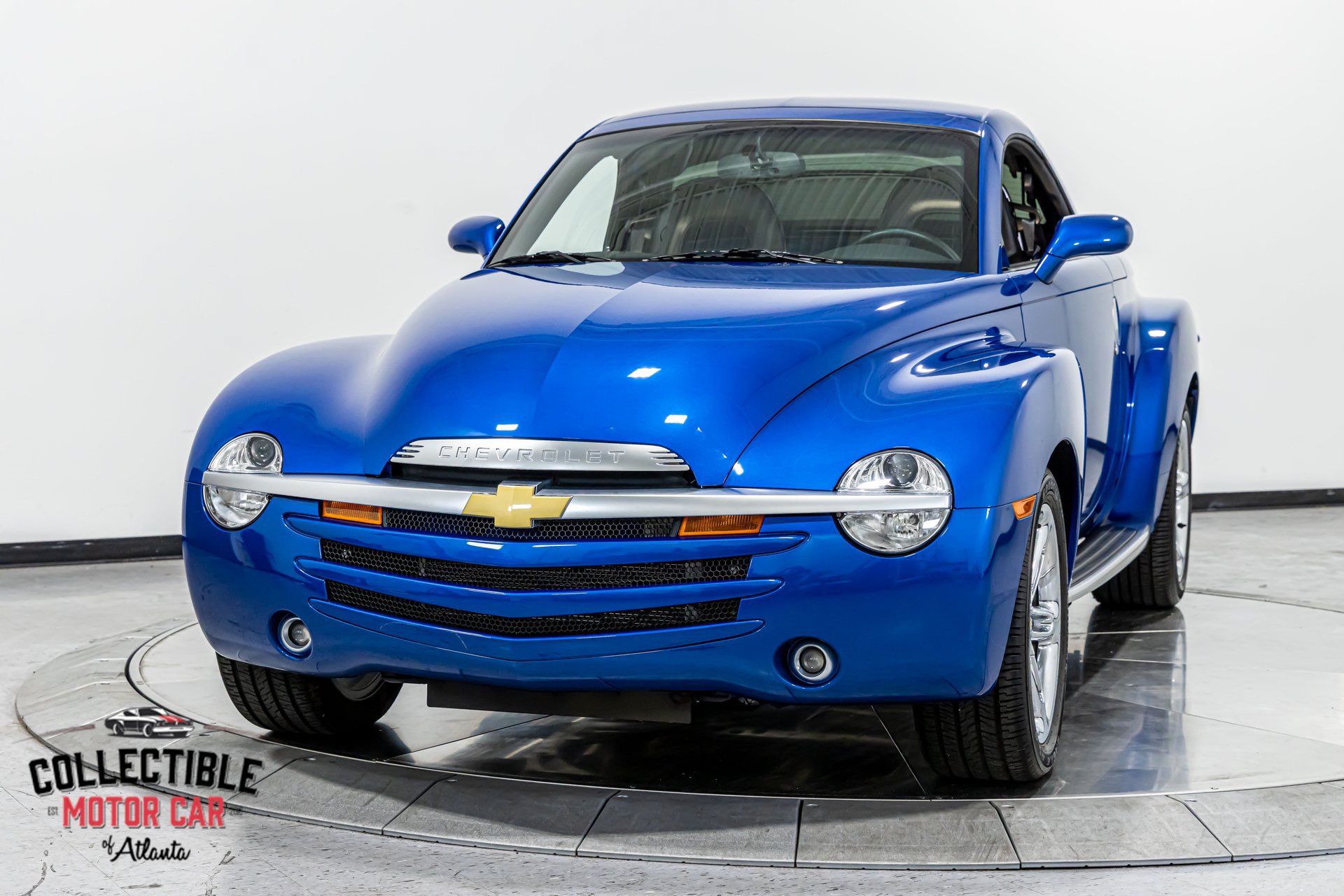 Used 2006 Chevrolet SSR w/ Preferred Equipment Group RWD image 28
