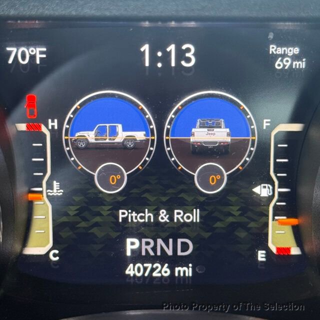 Used 2022 Jeep Gladiator Sport image 37