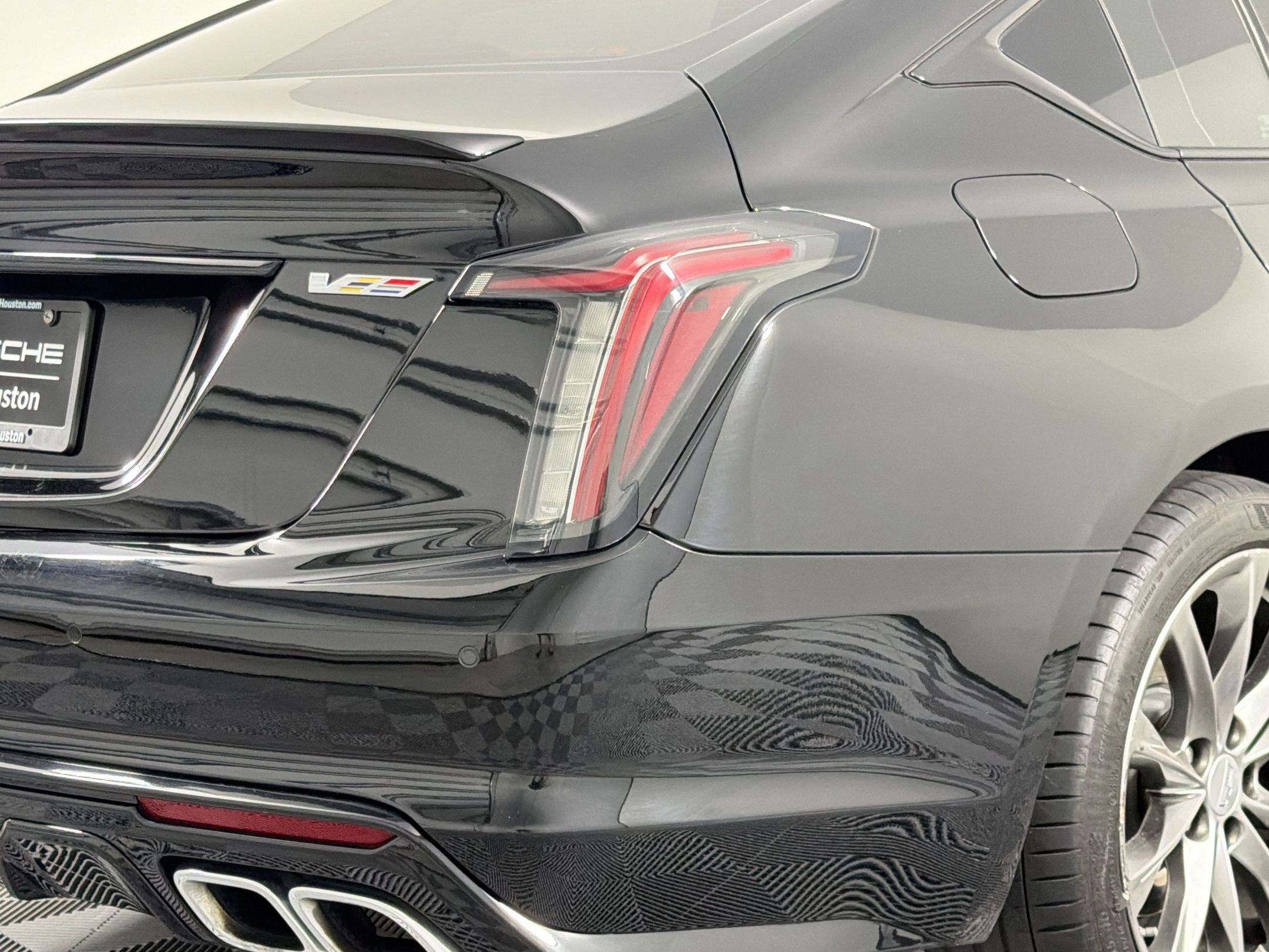 Used 2023 Cadillac CT5 V w/ Premium Package RWD image 10