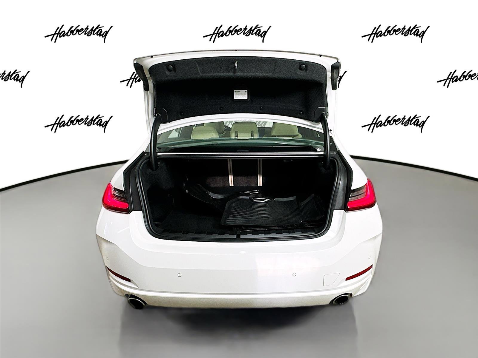 Certified 2023 BMW 330e xDrive w/ Driving Assistance Package image 27