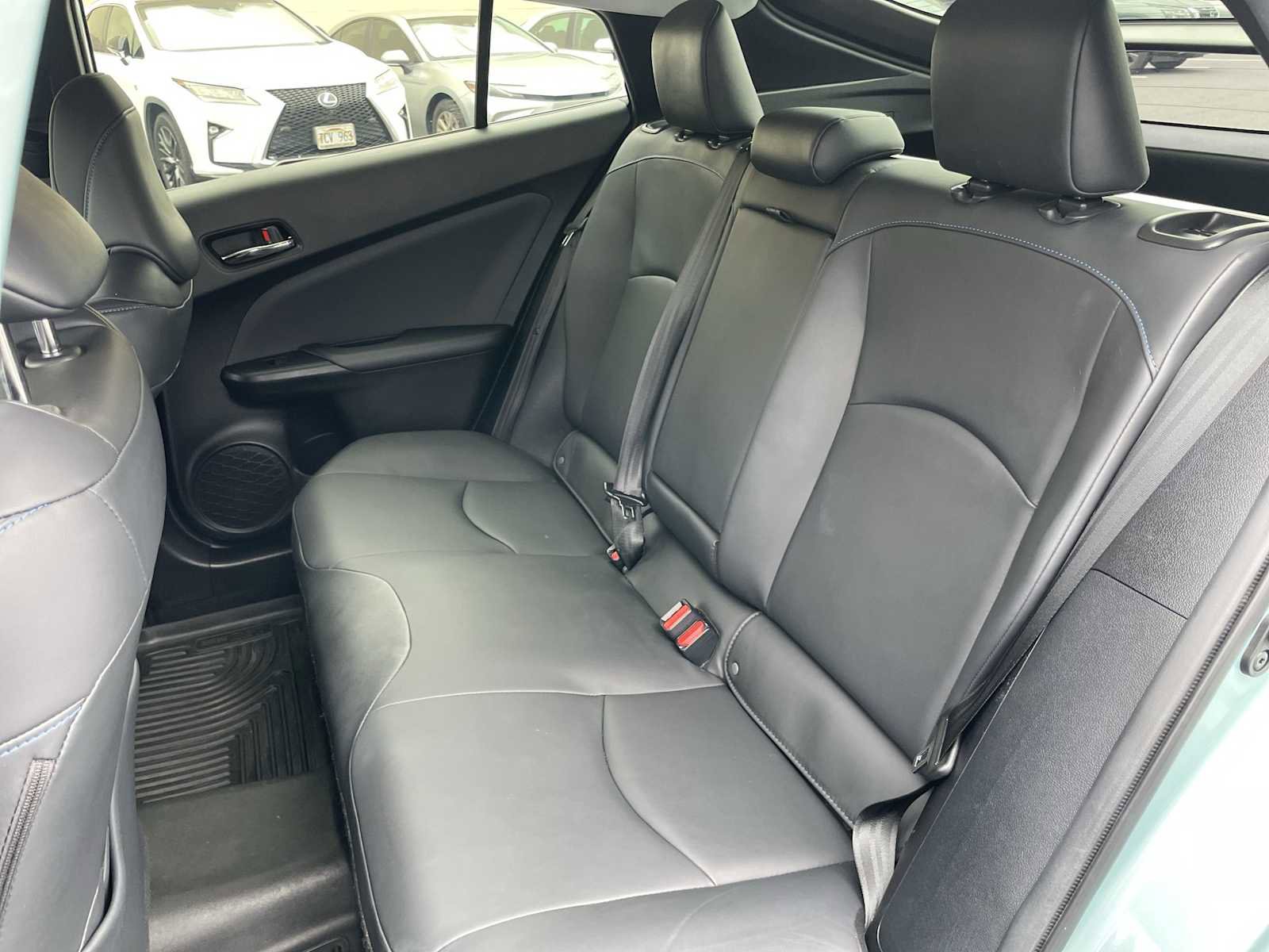 Used 2022 Toyota Prius Limited image 24