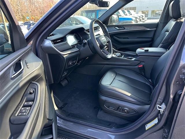 New 2025 Jeep Grand Cherokee Limited image 10