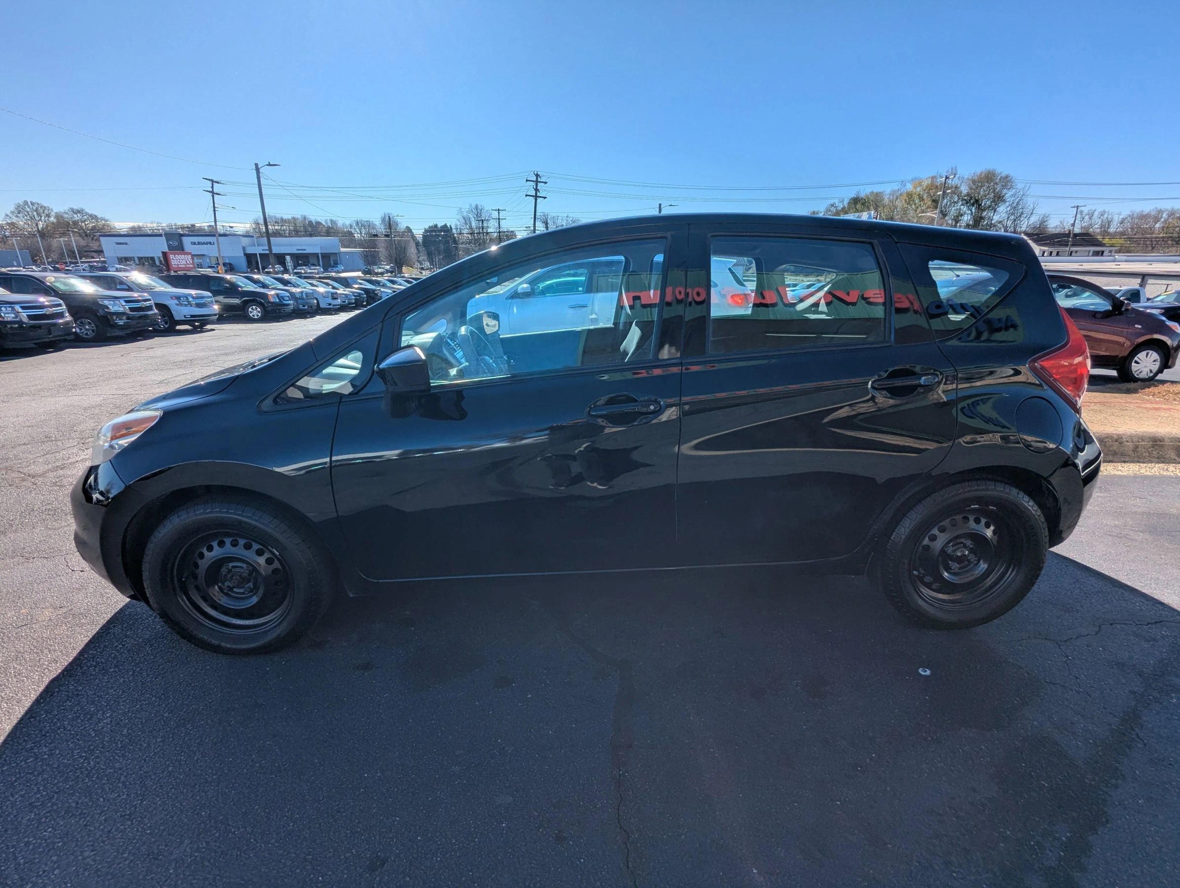 Used 2016 Nissan Versa Note SV image 4