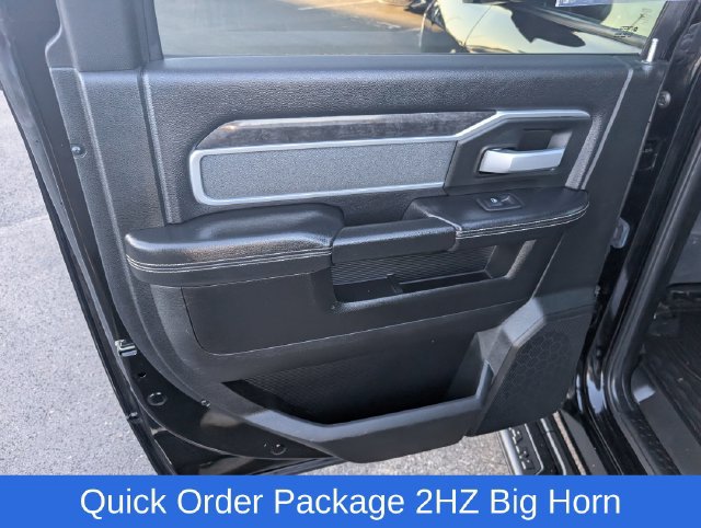 Used 2020 RAM 2500 Big Horn w/ Night Edition AWD/4WD image 11
