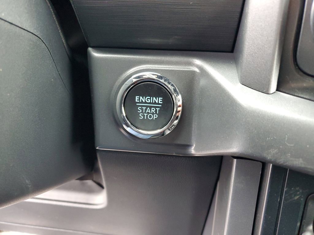 New 2026 Ford F150 XLT w/ Equipment Group 302A MID image 17