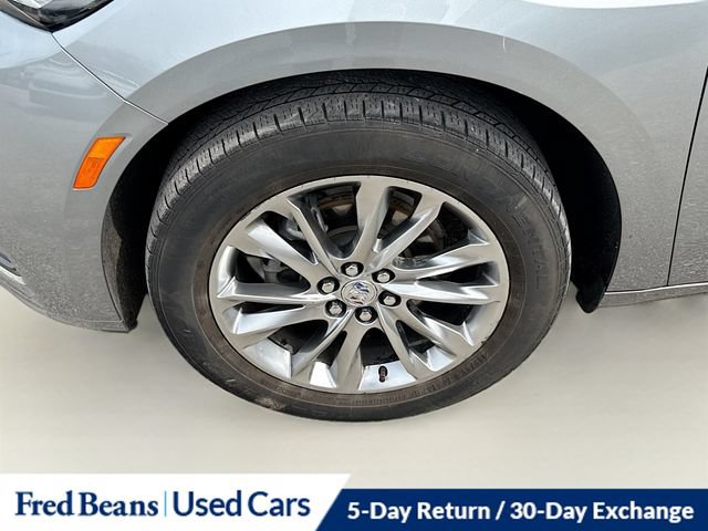 Used 2024 Buick Enclave Avenir w/ Avenir Technology Package AWD/4WD image 41