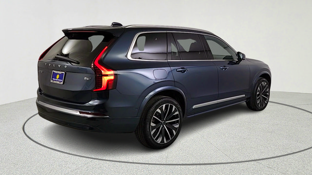 New 2026 Volvo XC90 B6 Plus w/ Protection Package Premier AWD/4WD image 7