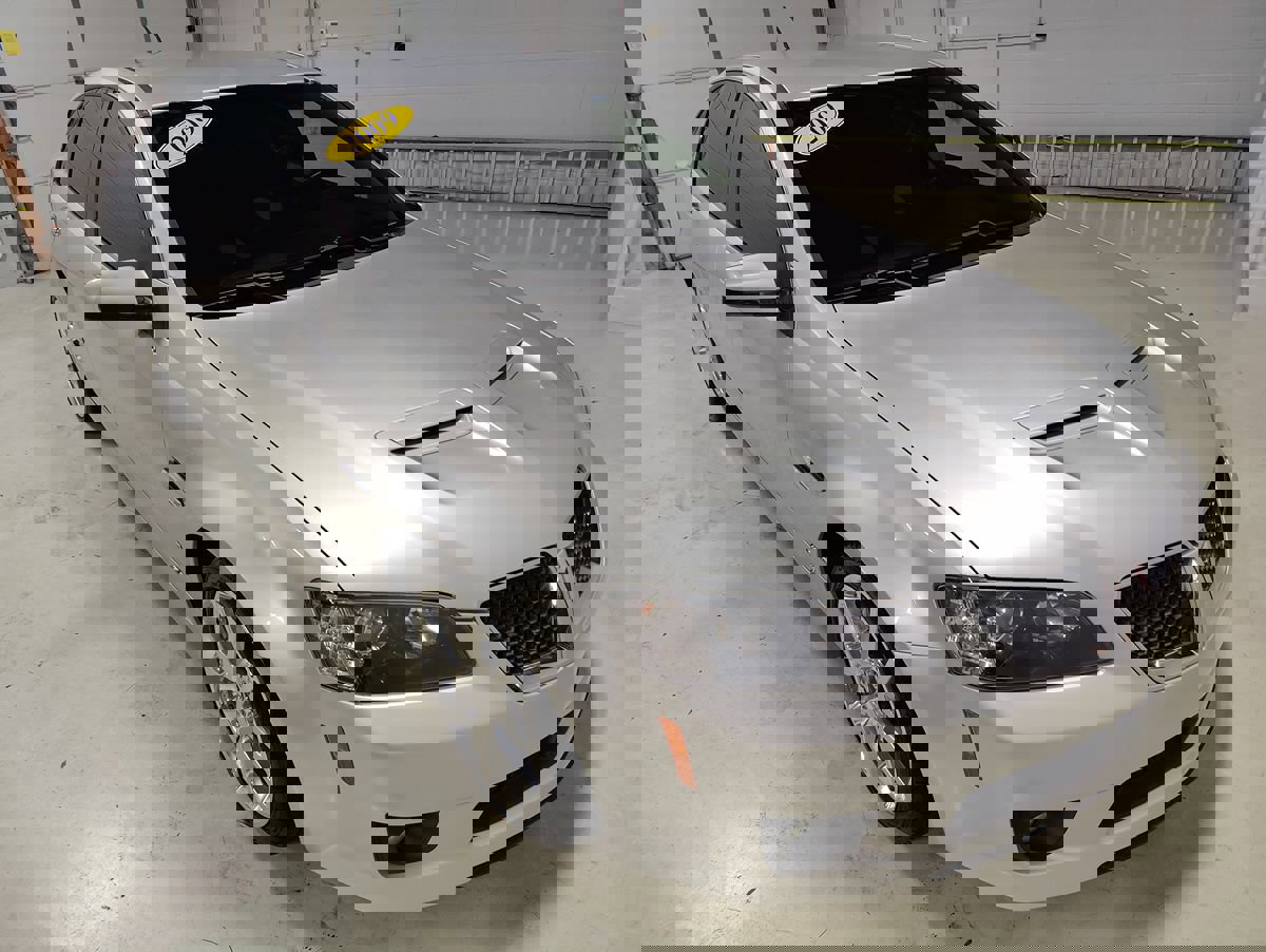 Used 2009 Pontiac G8 GXP image 2