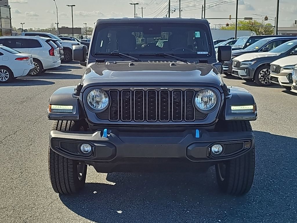 Used 2024 Jeep Wrangler Unlimited w/ Convenience Group image 16