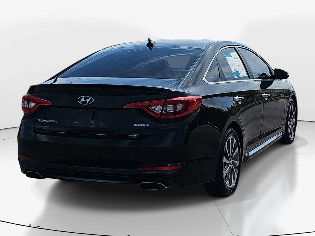 Used 2017 Hyundai Sonata Sport w/ Value Edition Package 02 FWD image 5