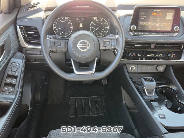 Used 2021 Nissan Rogue SV FWD image 11