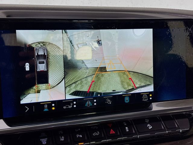 Used 2024 Chevrolet Silverado 3500 LTZ w/ LTZ Premium Package image 16