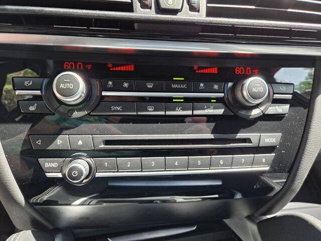 Used 2019 BMW X6 xDrive35i w/ M Sport Package AWD/4WD image 36
