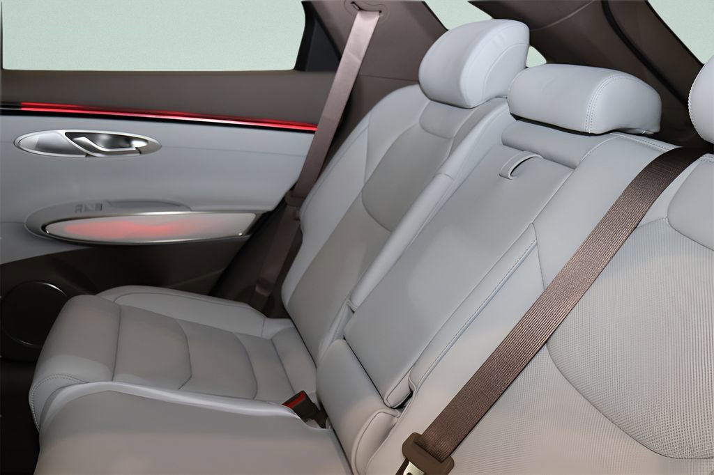 New 2026 Genesis GV70 2.5T Advanced image 11