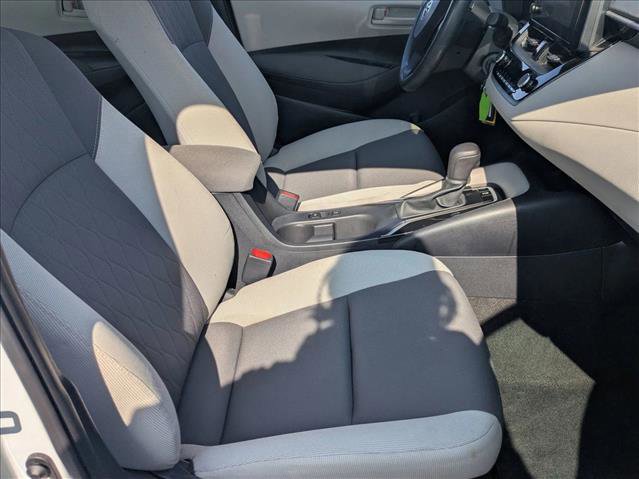 Used 2023 Toyota Corolla LE image 18