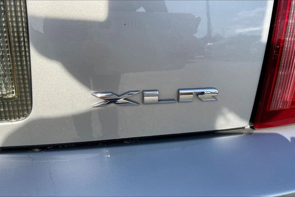 Used 2006 Cadillac XLR V image 24