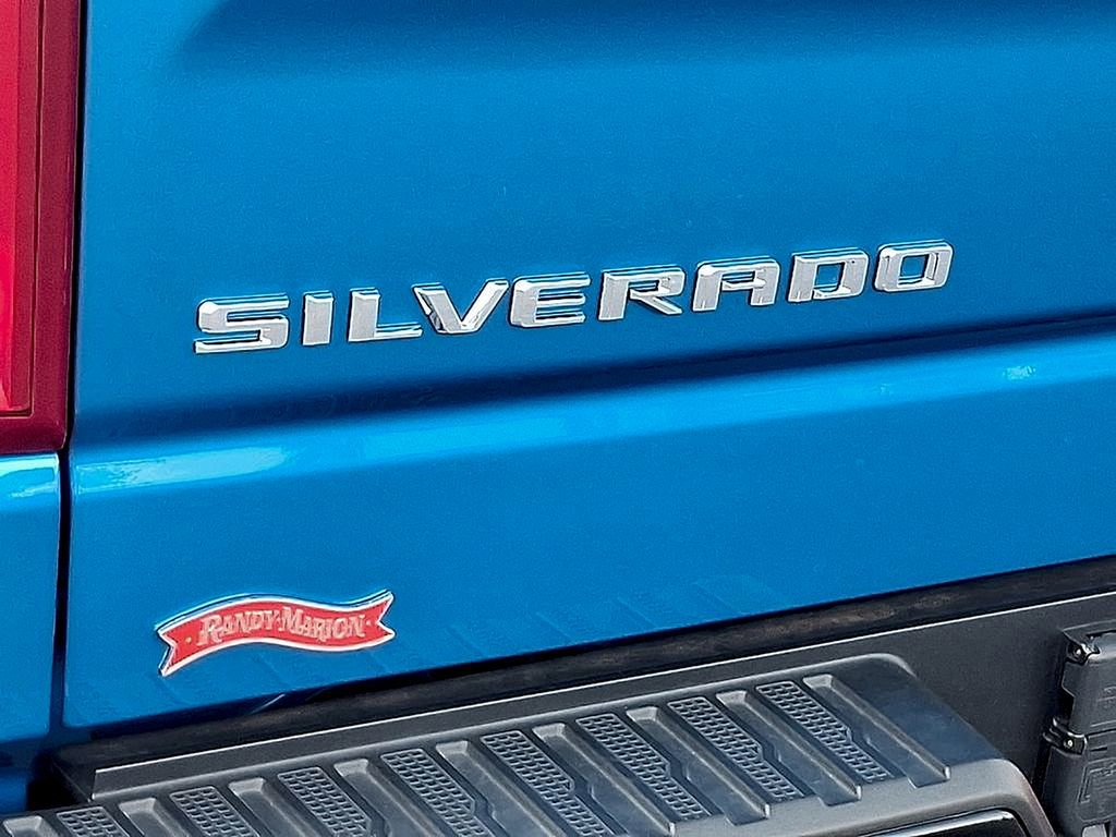 Used 2024 Chevrolet Silverado 1500 ZR2 image 36