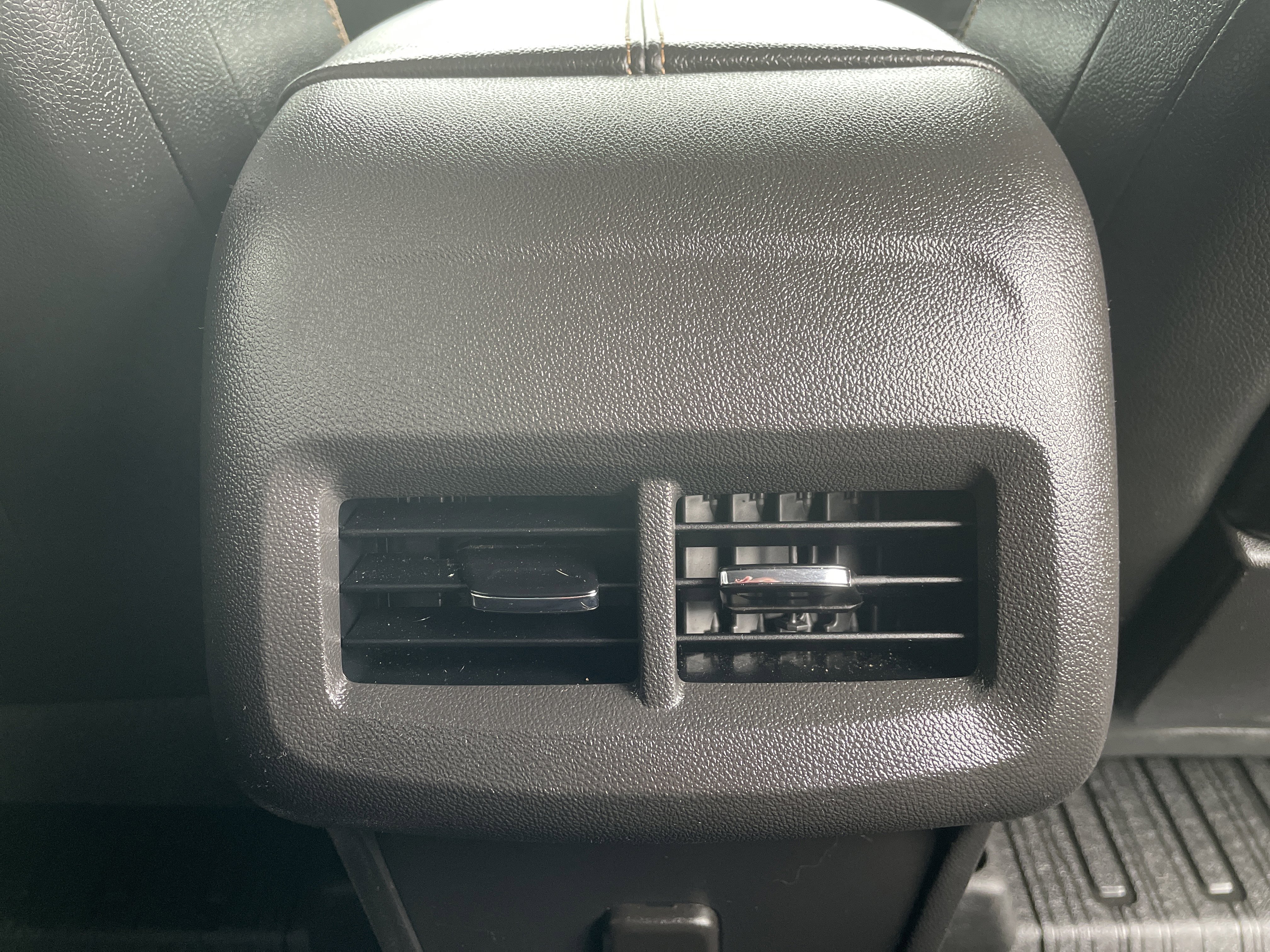 Certified 2023 GMC Terrain AT4 image 18