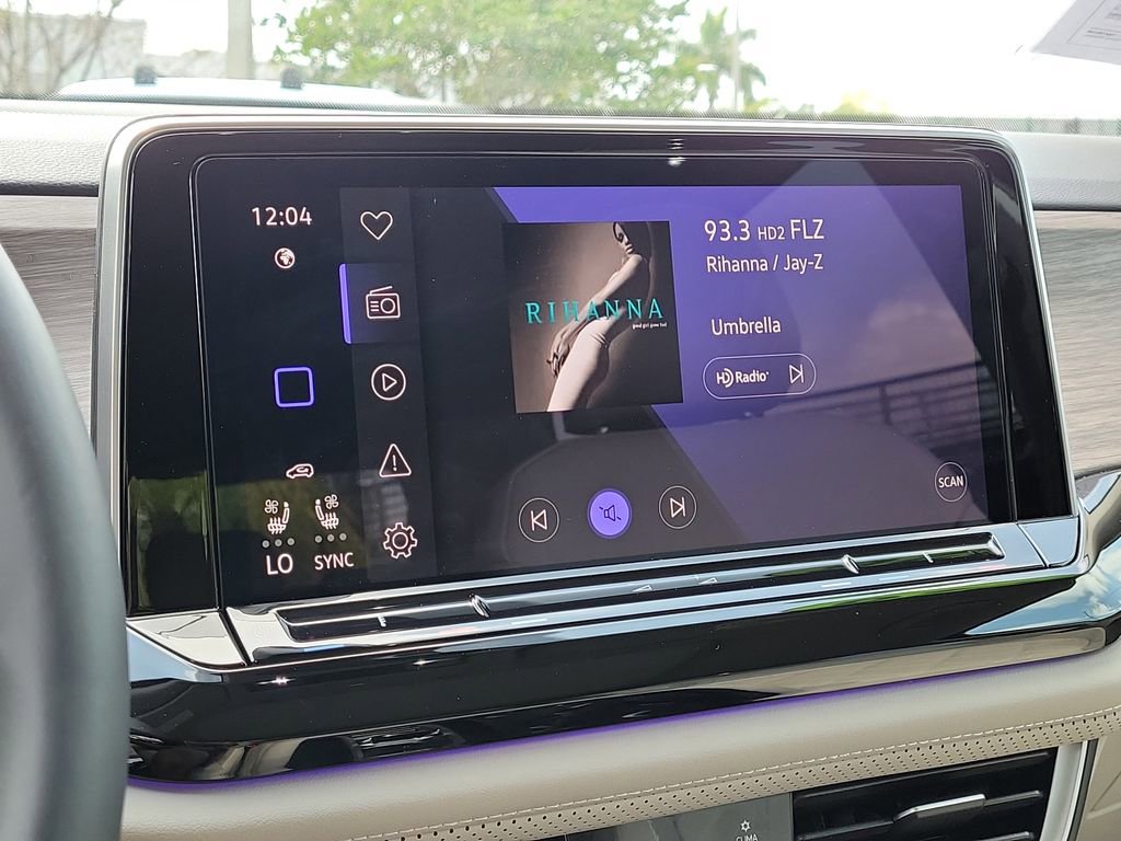 Certified 2026 Volkswagen Atlas SEL Premium R-Line AWD/4WD image 24