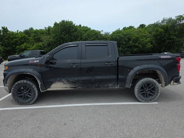 Used 2020 Chevrolet Silverado 1500 Custom Trail Boss AWD/4WD image 2