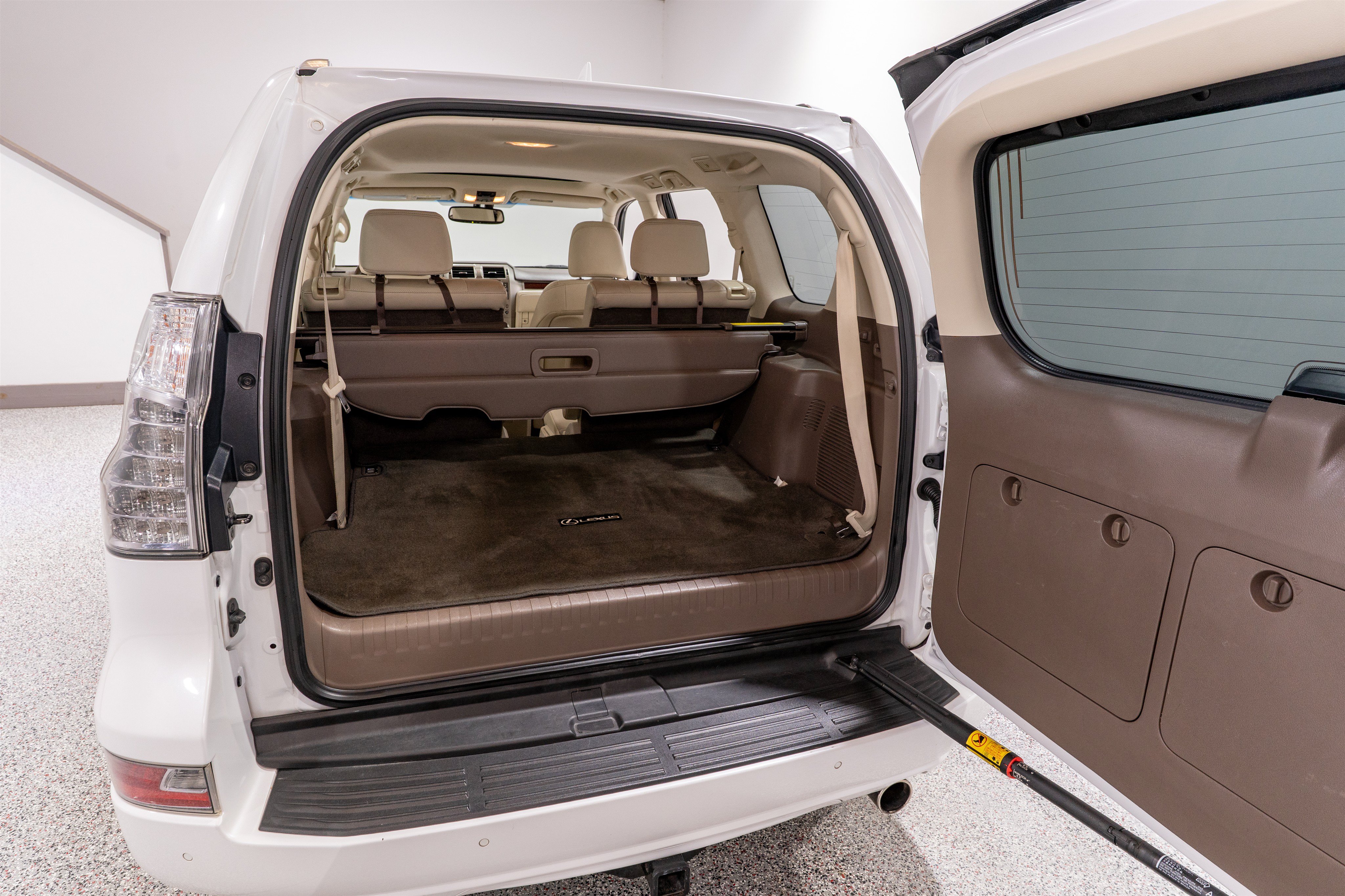 Used 2019 Lexus GX 460 Premium AWD/4WD image 37