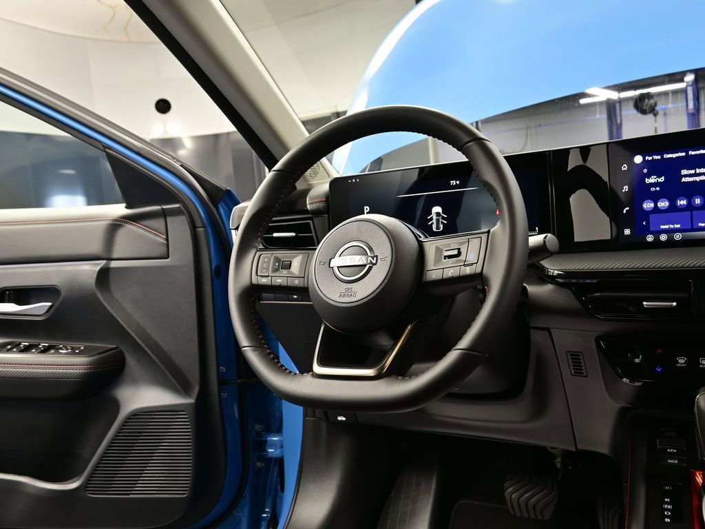 New 2026 Nissan Kicks SR w/ Cold Weather Package image 4