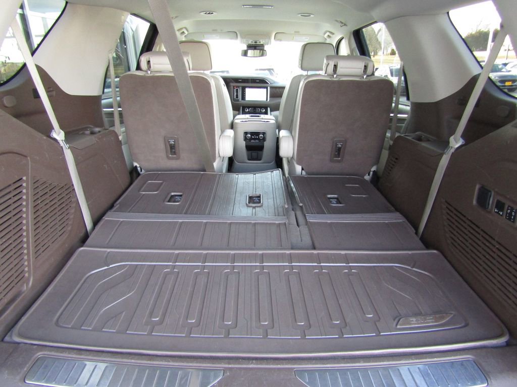 Used 2023 GMC Yukon Denali image 41