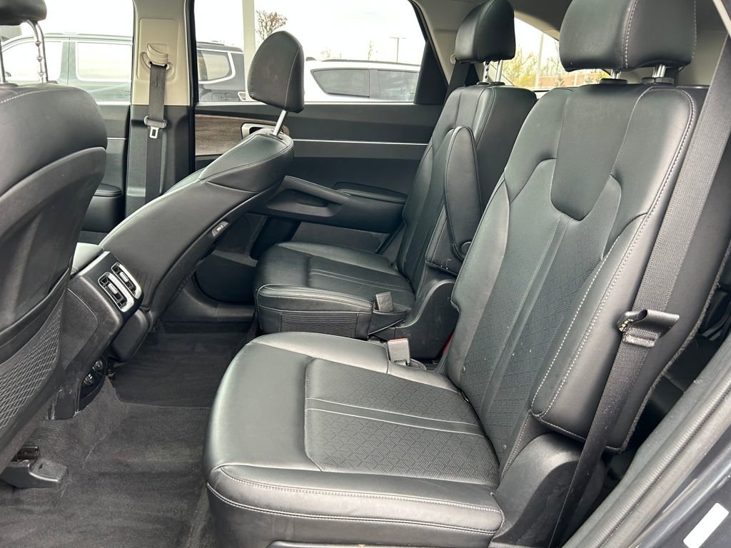 Used 2023 Kia Sorento X-Line EX image 26