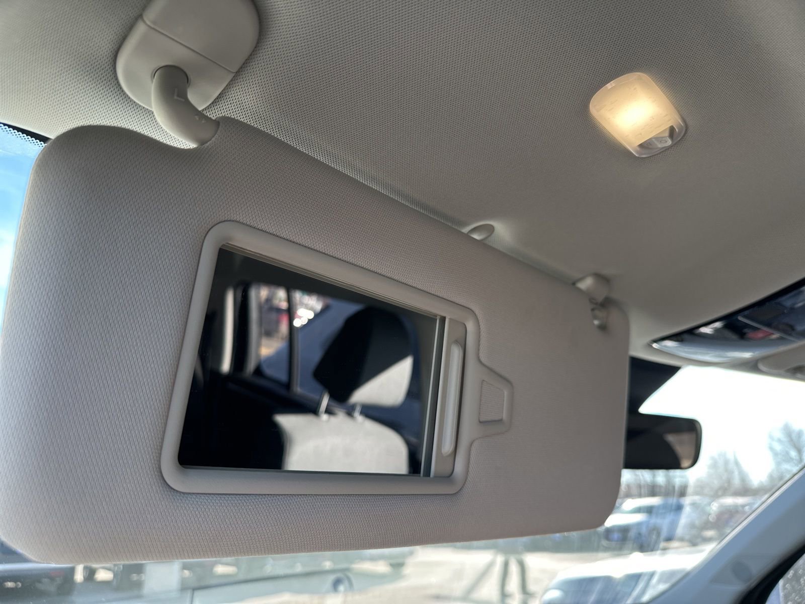 Used 2025 Hyundai Santa Fe SE image 62