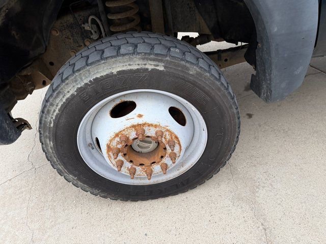 Used 2011 Ford F450 XL image 14