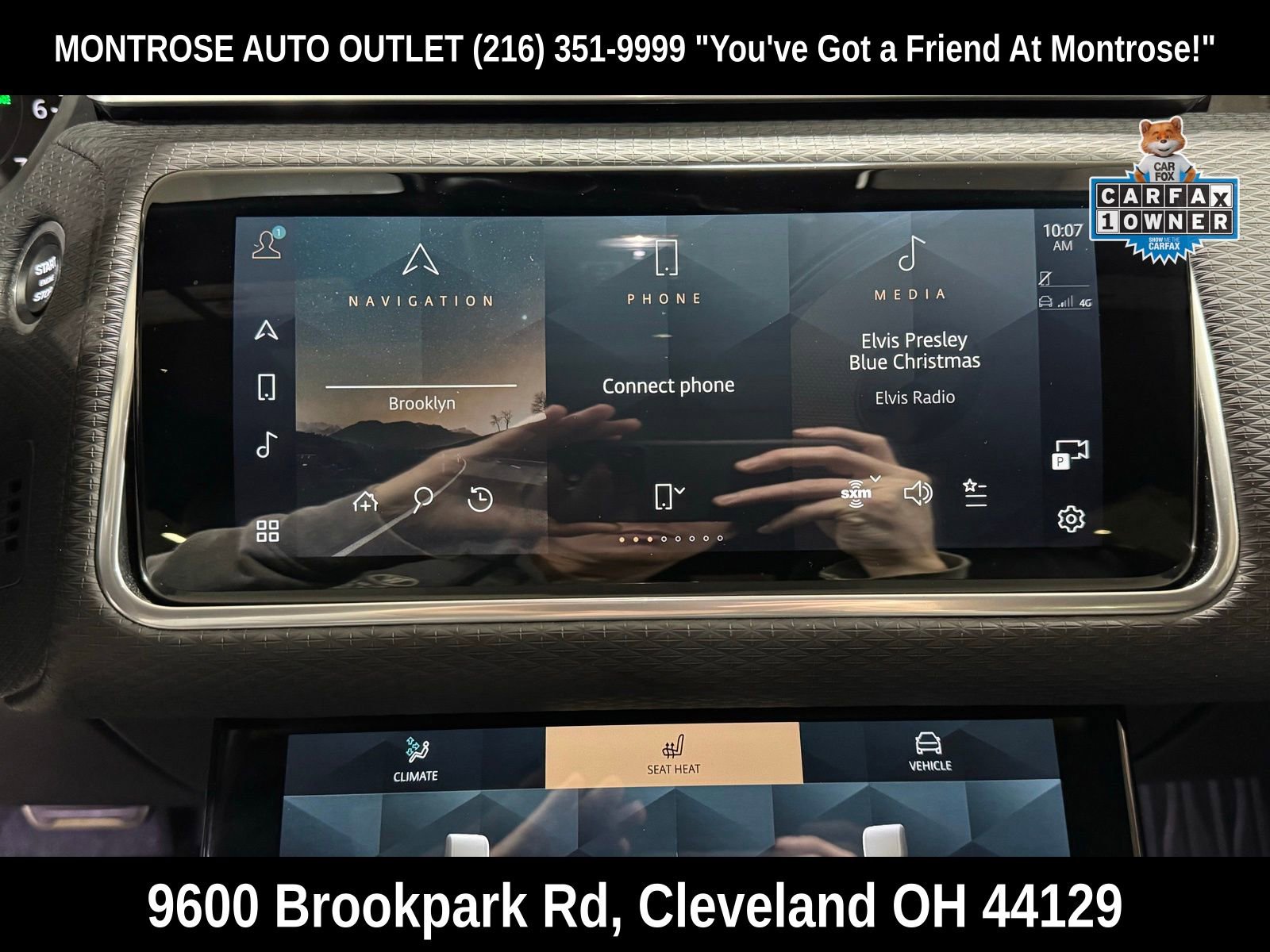 Used 2023 Land Rover Range Rover Velar R-Dynamic S image 25