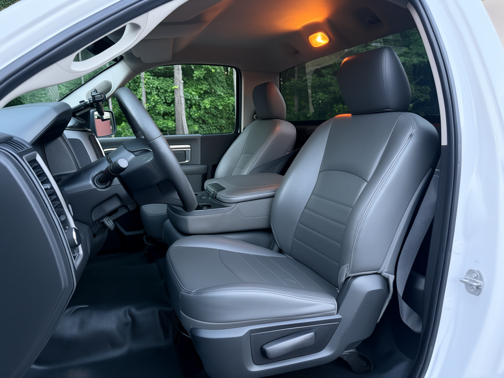 Used 2019 RAM 1500 Classic Tradesman RWD image 8