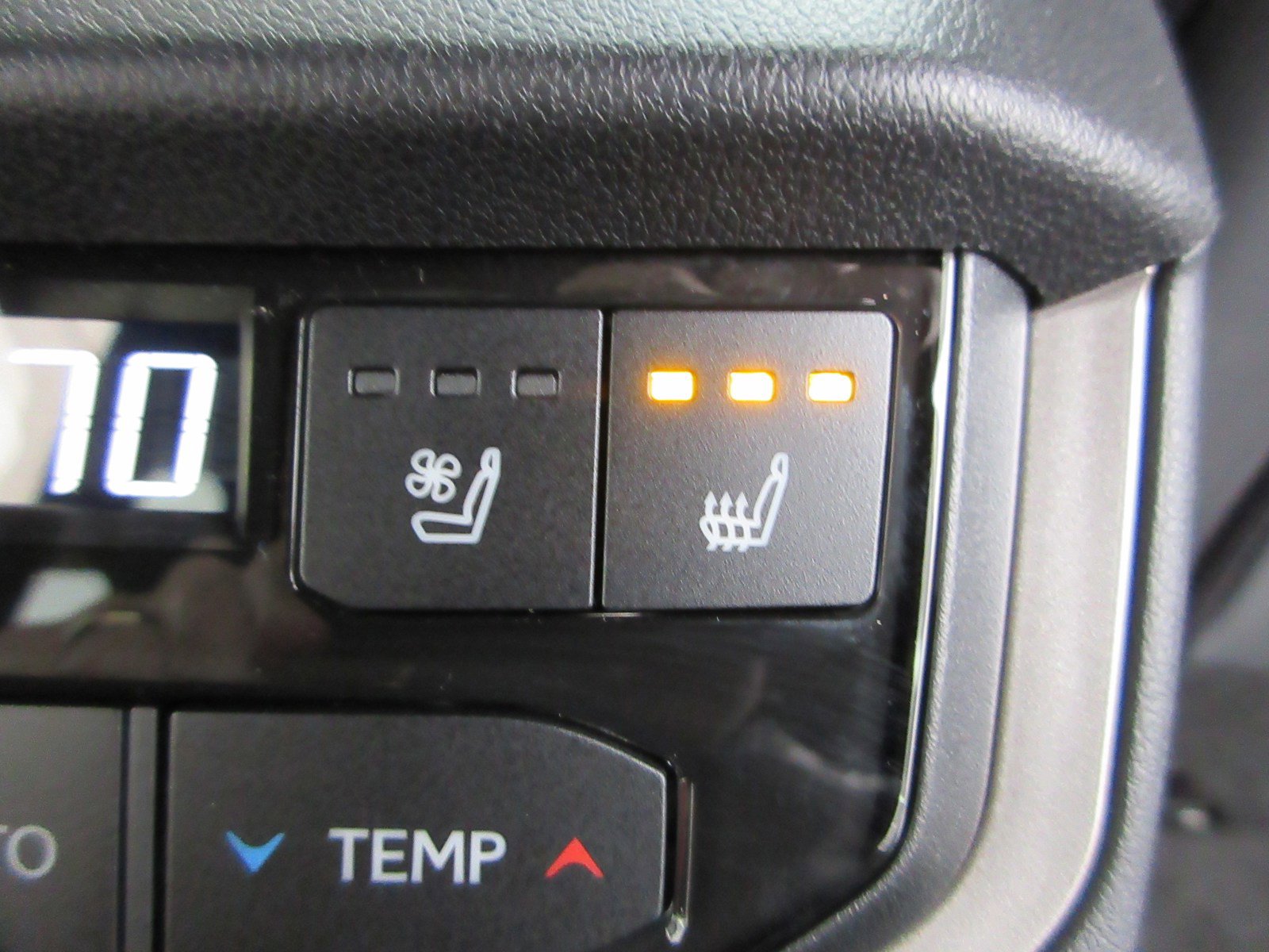 New 2026 Lexus TX 500h AWD image 24