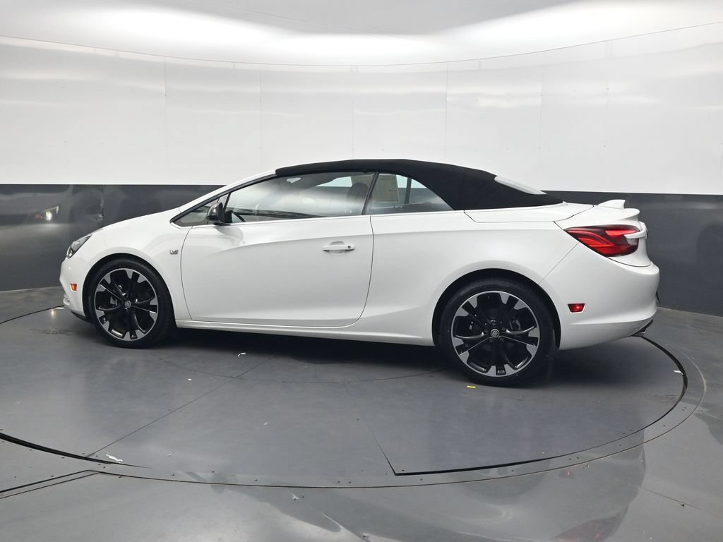 Used 2019 Buick Cascada Sport Touring w/ Dark Effects Package FWD image 8