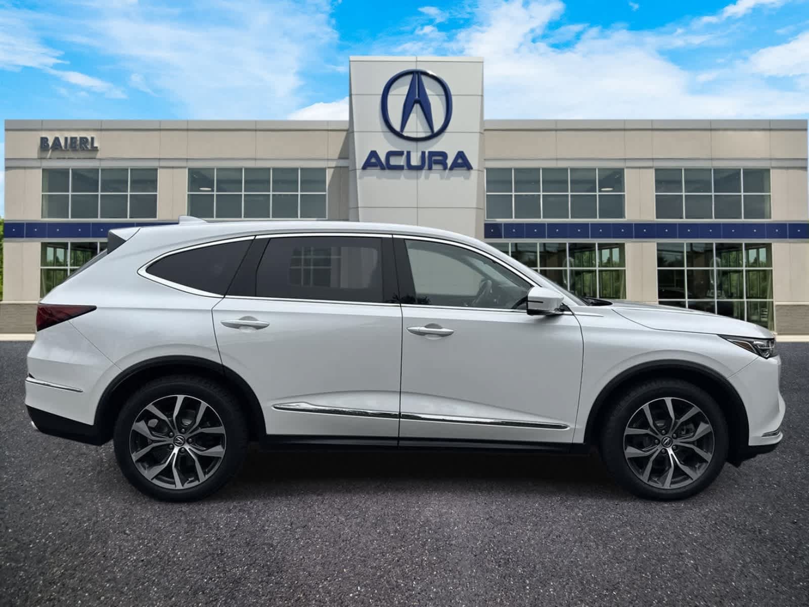 Used 2022 Acura MDX SH-AWD w/ Technology Package image 6