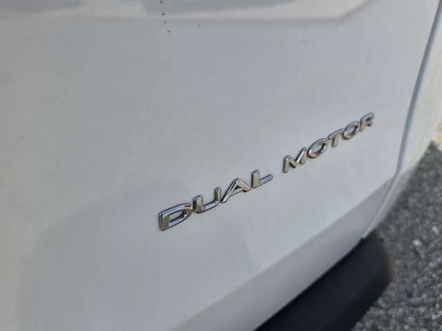 Used 2026 Tesla Model Y Long Range AWD/4WD image 15